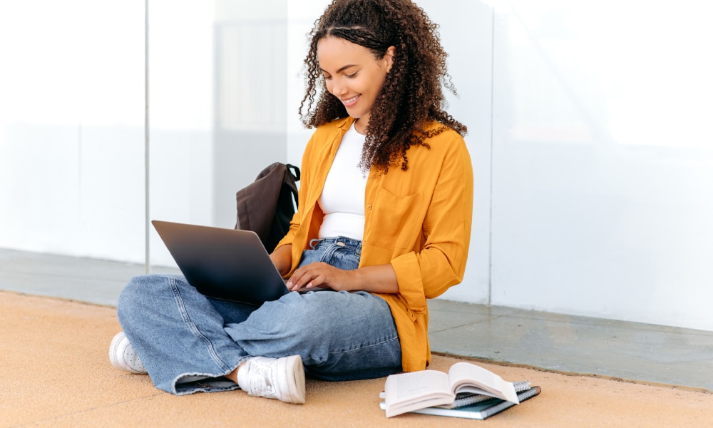 Las mejores plataformas y recursos online para encontrar trabajo en el extranjero